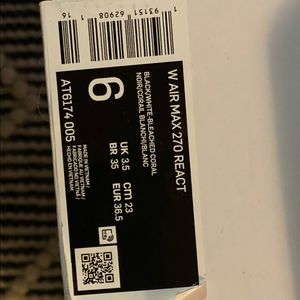 Nike 270 white,black and pink